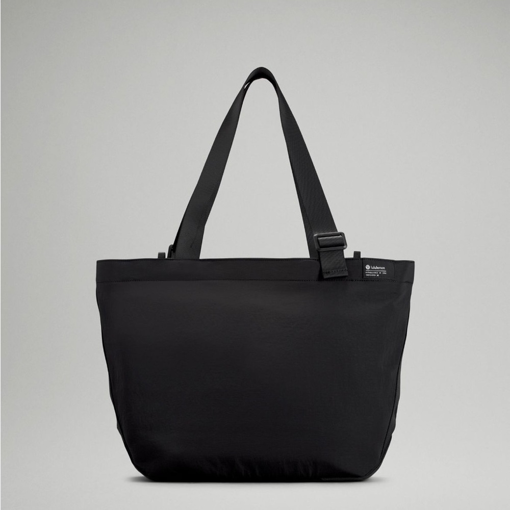 Lululemon Clean Lines Tote Bag